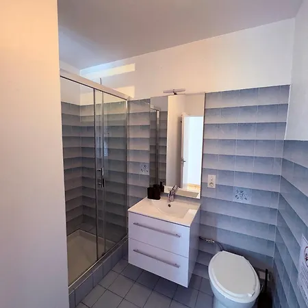 Studio-chateau Castelnaud-au Bord De La Riviere *